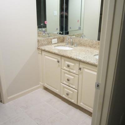 before hedwig village bathroom remodel