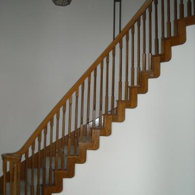 before tealwood staircase remodel
